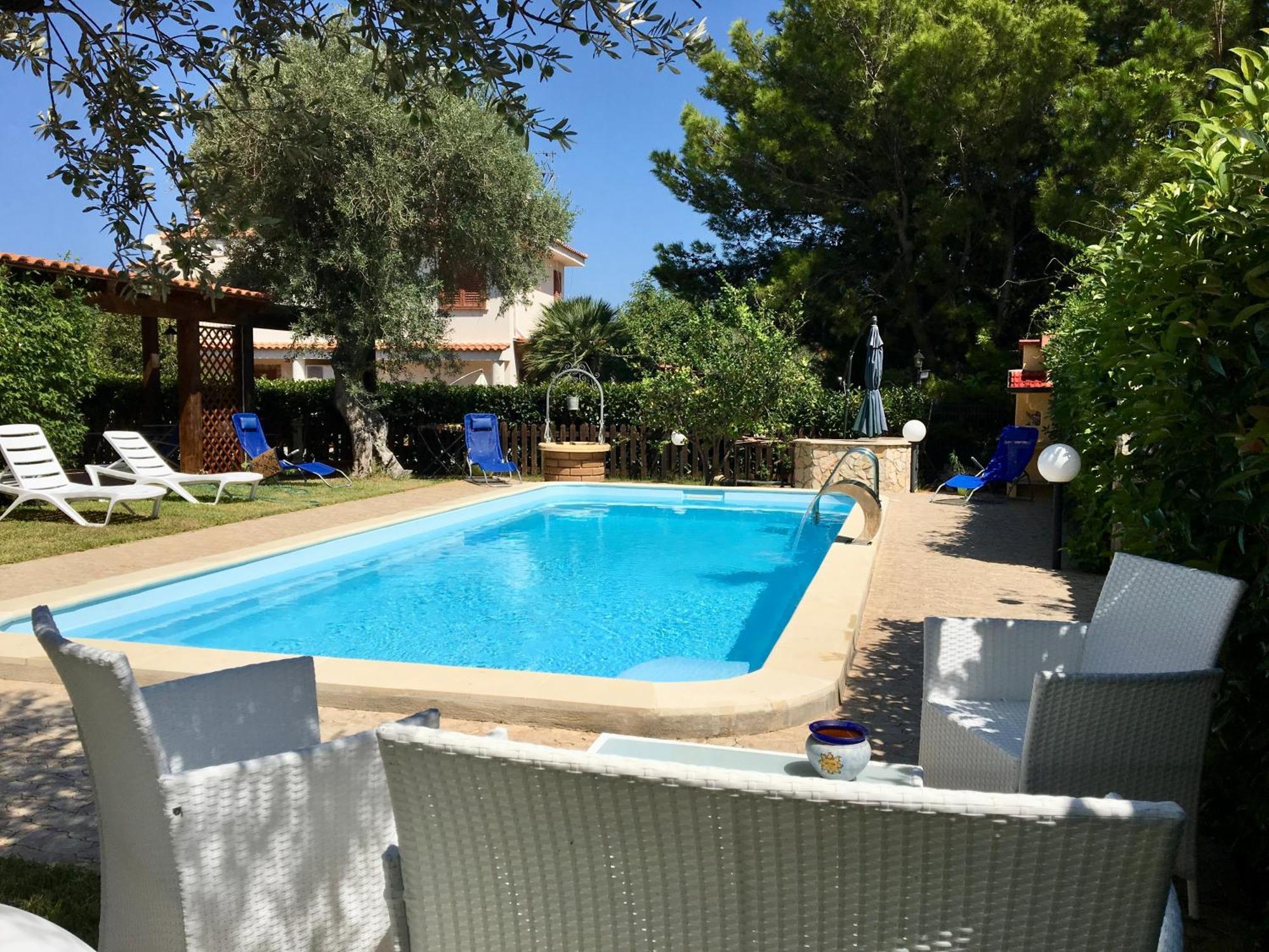 Villino Giulia Villa Altavilla Milicia Exteriör bild